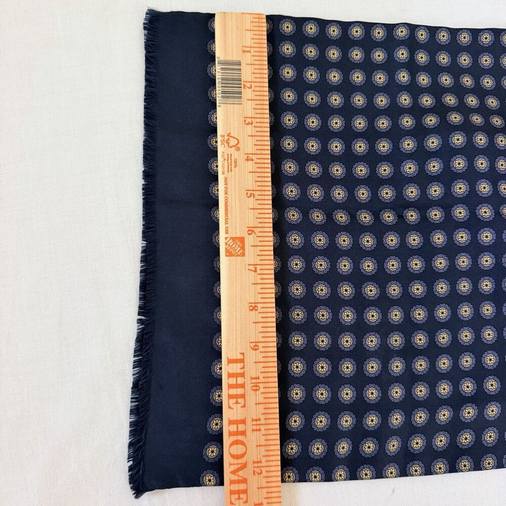 Vintage Bergdorf Goodman Italy Silk Scarf Navy Gold Reversible Double Layer Luxe - Picture 14 of 14